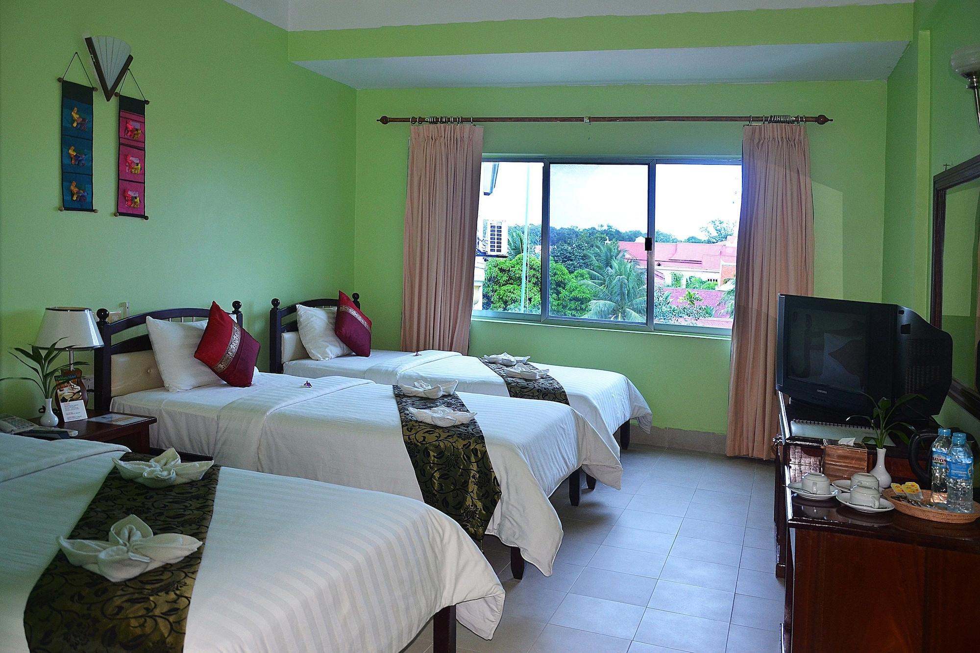 Parklane Hotel Siem Reap Buitenkant foto